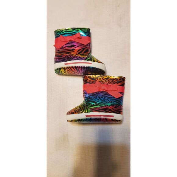 NWOT TODDLER RAINBOW ZEBRA PRINT BOOTS - Picture 1 of 3